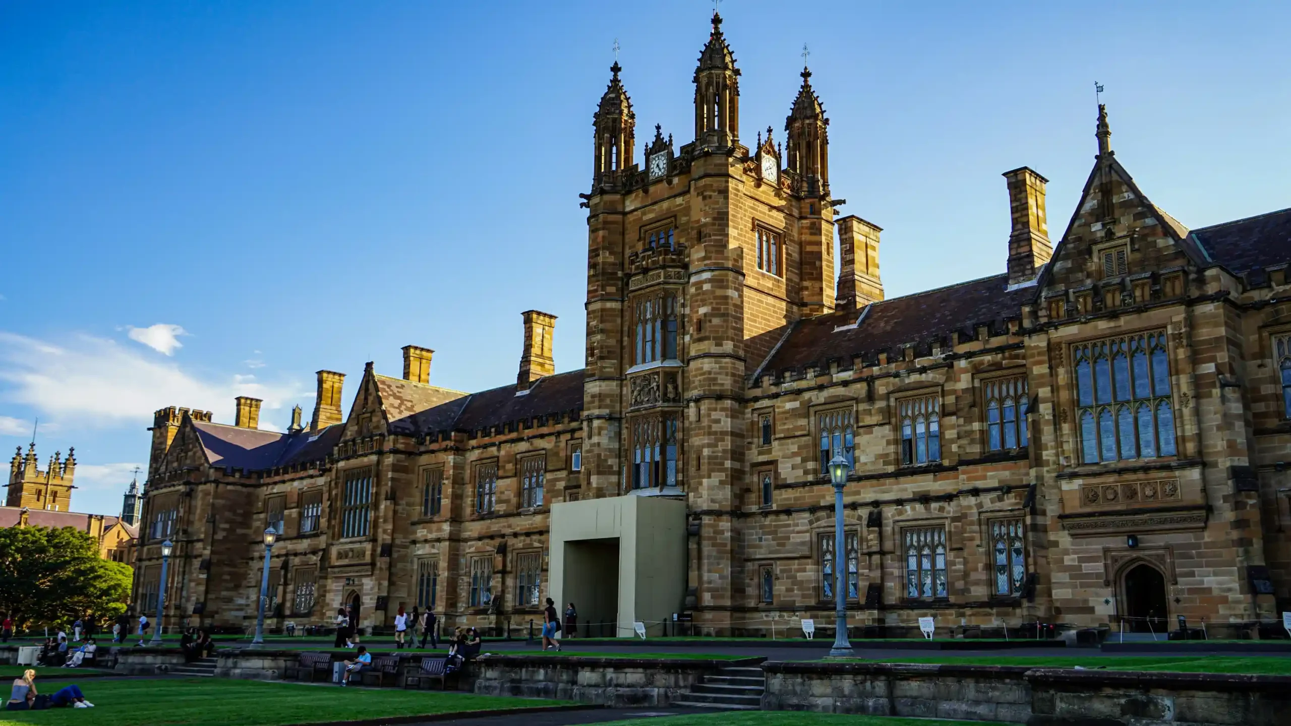 University Admission Consultants in Australia supporting international students